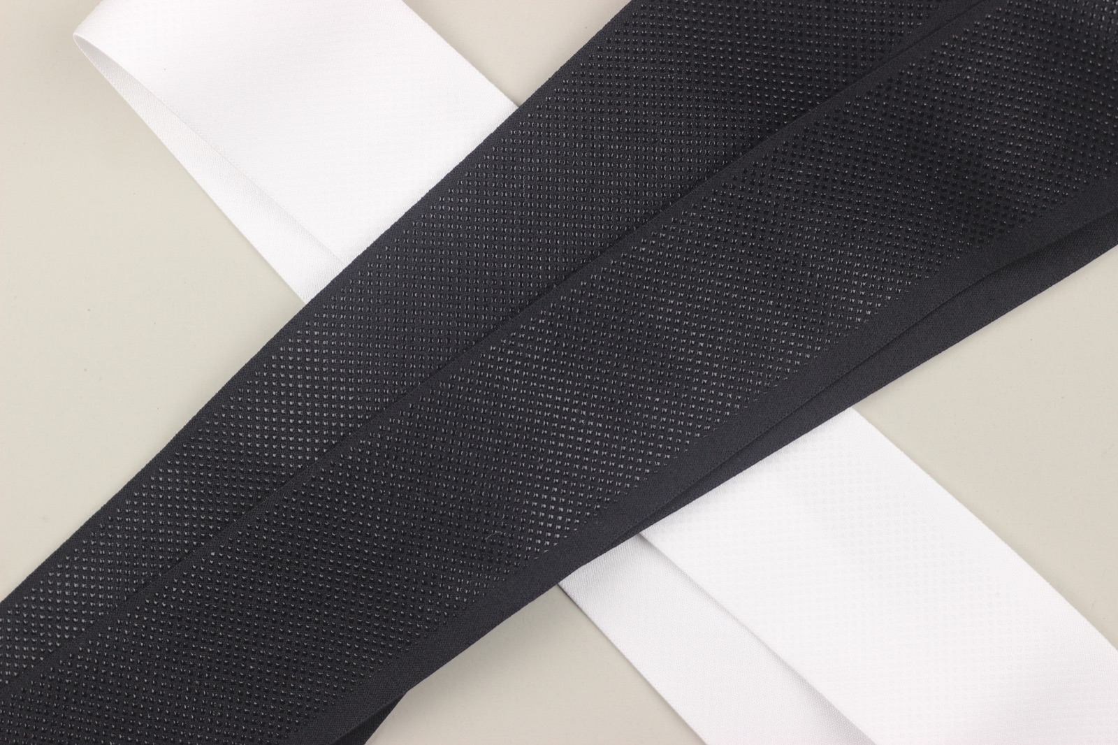 46 mm Silicone Grip Elastic - Back